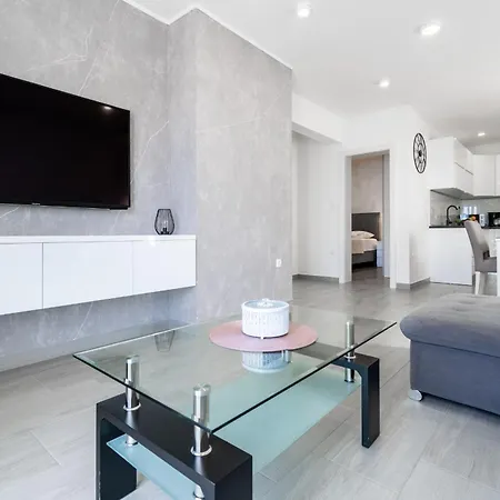 Toni Apartment *